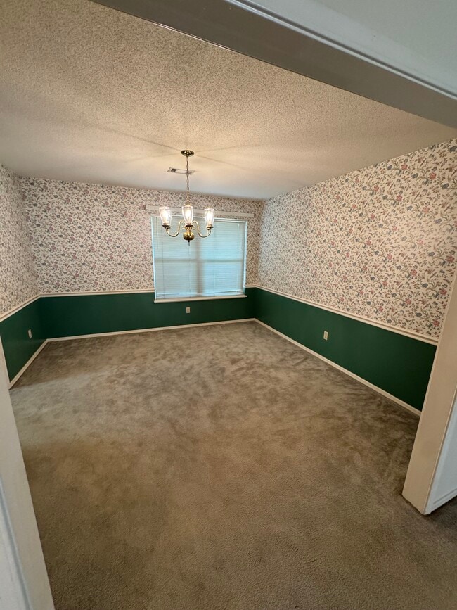 Building Photo - 9608 Bryn Mawr Cir
