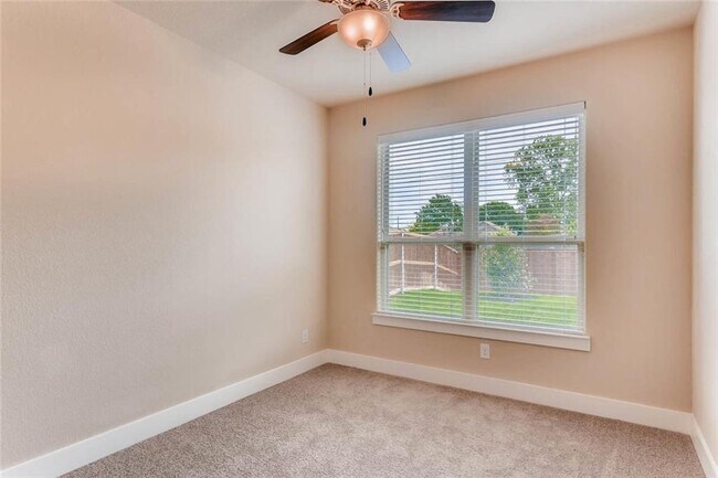 Building Photo - 440 High Tech Dr