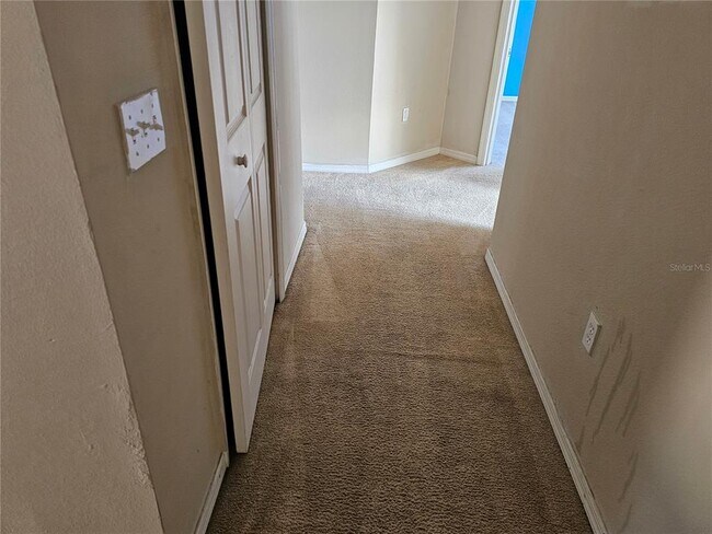 Building Photo - 261 Grouper Ct