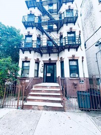Building Photo - 66 Tuers Ave