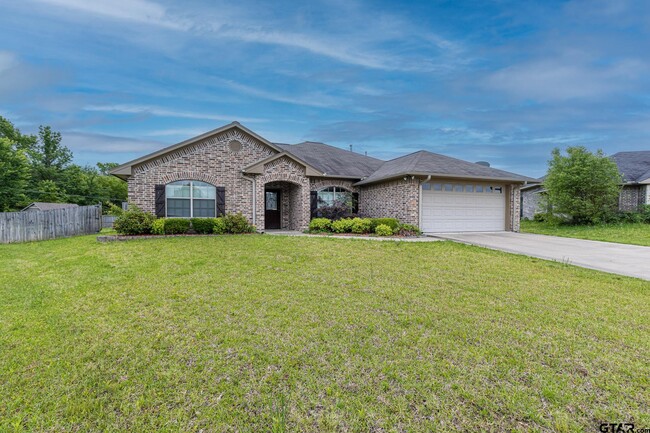 Building Photo - 11595 3 Chimneys Dr