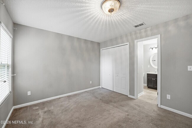 Building Photo - 4269 Victoria Lakes Dr W