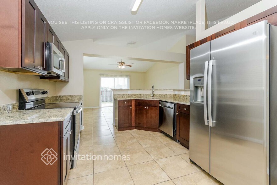 Building Photo - 5399 Dornich Dr