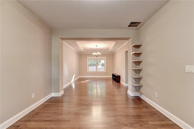 Building Photo - 3709 Union Park Dr