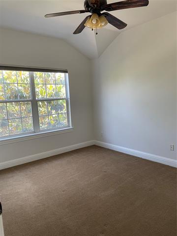 Building Photo - 422 E La Villita Blvd