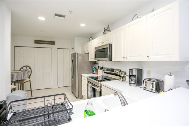 Building Photo - 8365 Whisper Trace Way