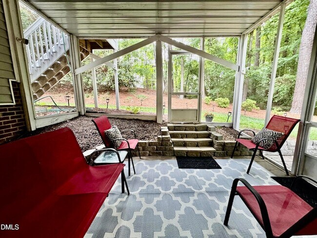 Building Photo - 5912 Currin Fox Ct