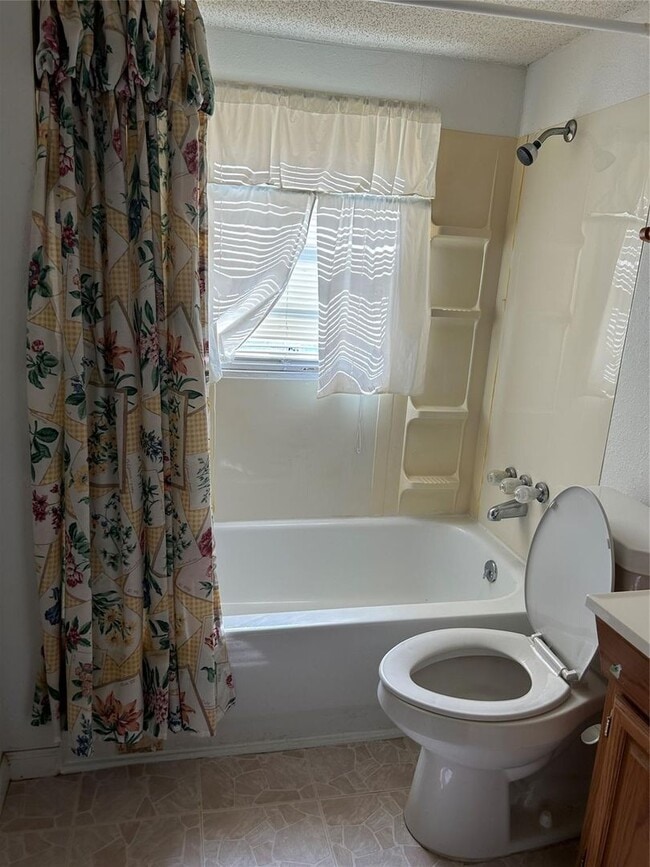 Primary Photo - 634 W.63rd St.