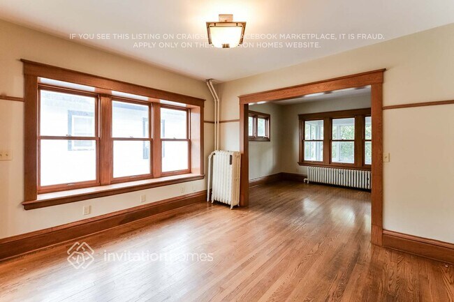 Building Photo - 1375 Lafond Ave