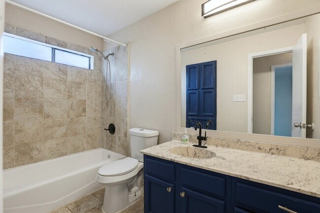 Building Photo - 10543 Starcrest Dr