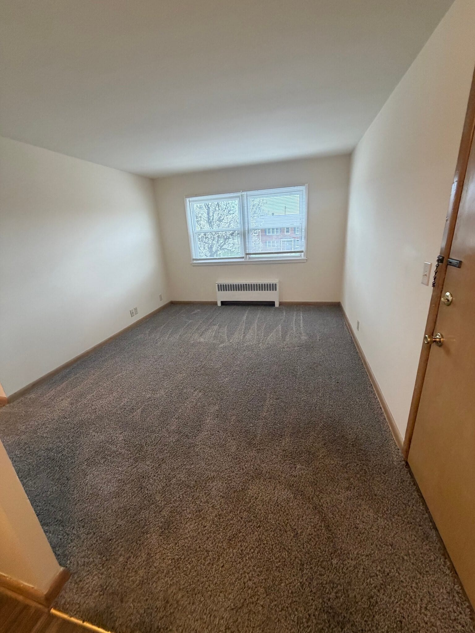 Building Photo - 4925 W Oklahoma Ave