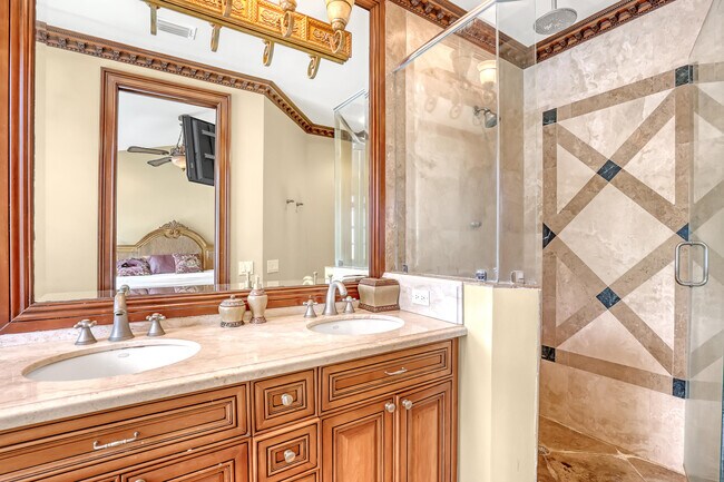 Building Photo - 149 Harbors Way