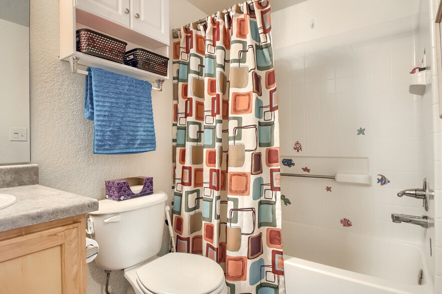 Building Photo - 345 Smith Cir