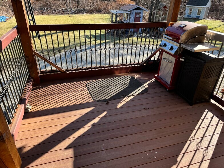 Building Photo - 106 Wheelock Ave