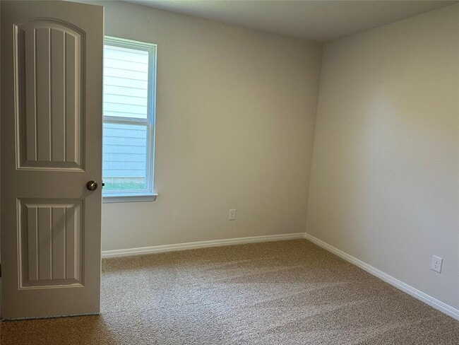 Building Photo - 13713 Howser Trce