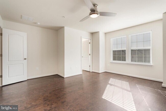 Building Photo - 7959 Alchemy Wy