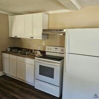 Building Photo - 7034 Moseley Rd