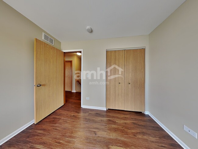 Building Photo - 2735 Lahinch Dr