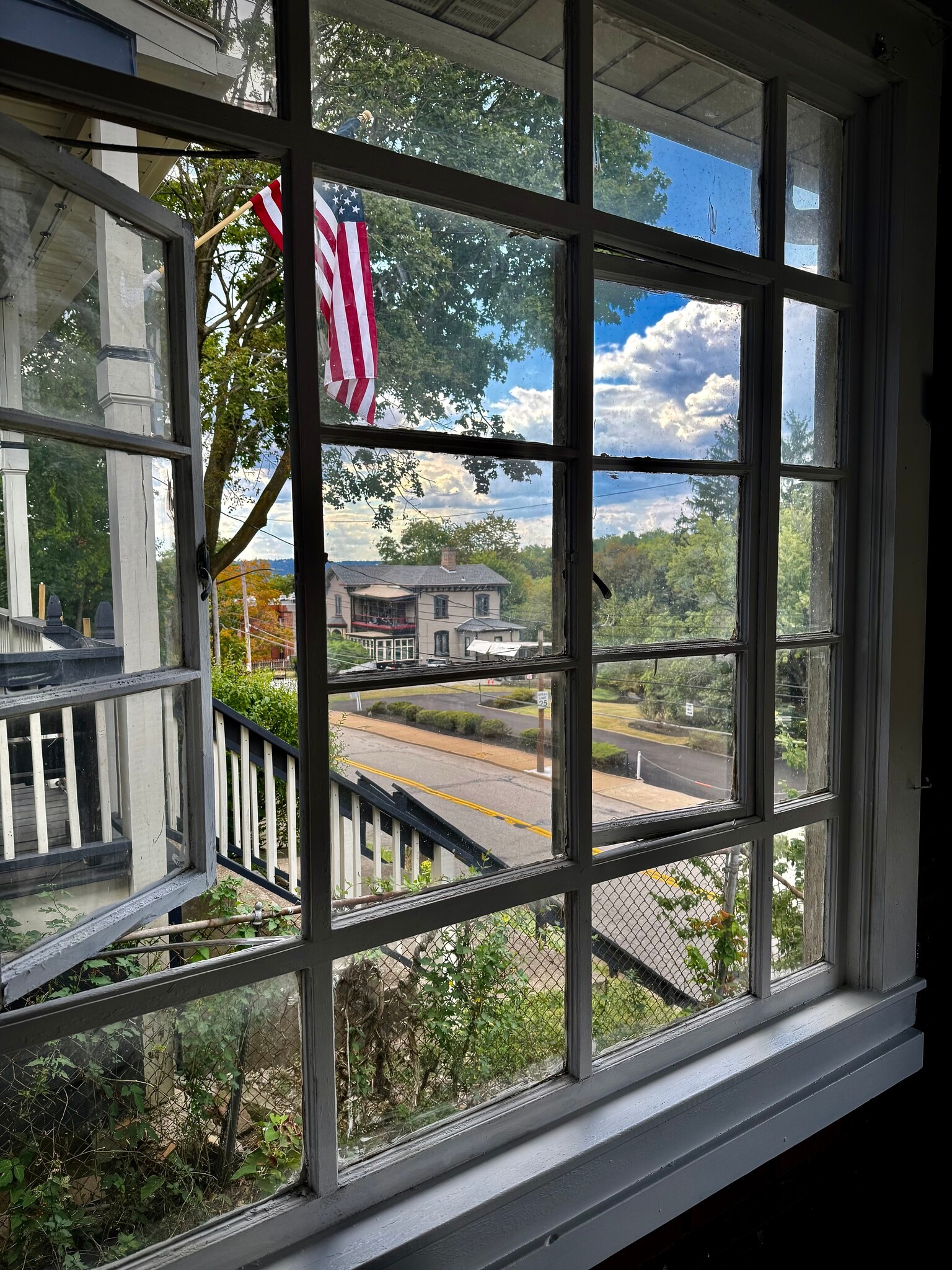 Covered Porch - 2024 Perrysville Ave