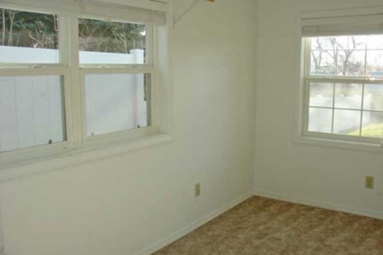 Building Photo - 2901 Joan Ln