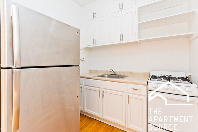 Primary Photo - 7542 Adams St