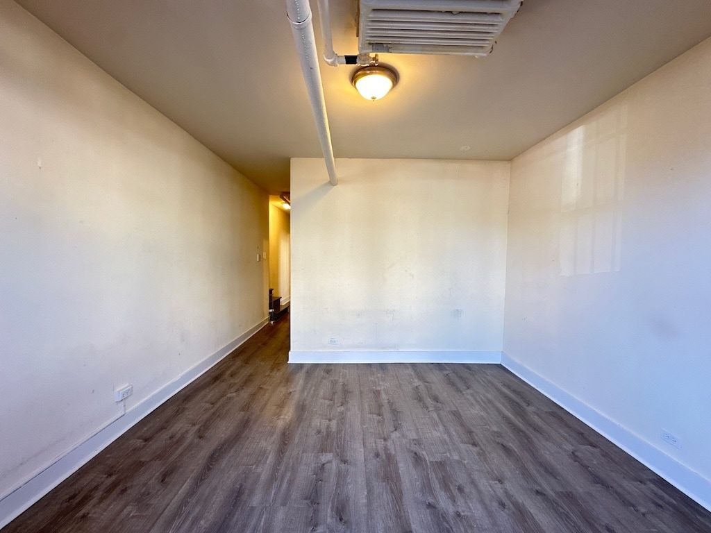 Building Photo - 1542 N Kedzie Ave