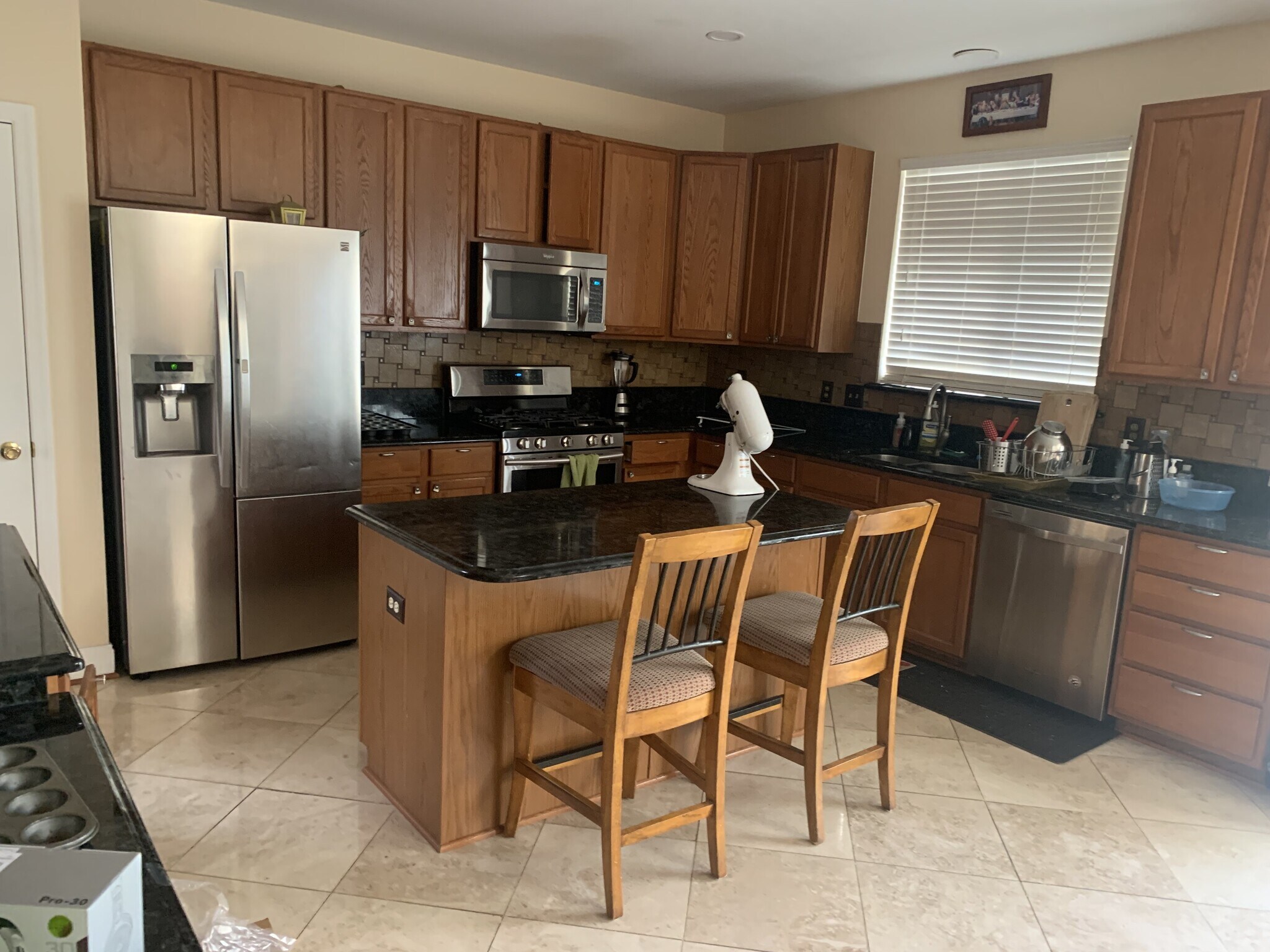 Building Photo - 805 Anna Ln