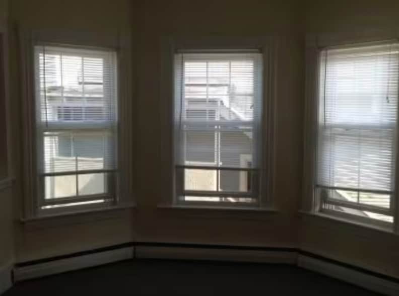 Building Photo - 84 N Willard St