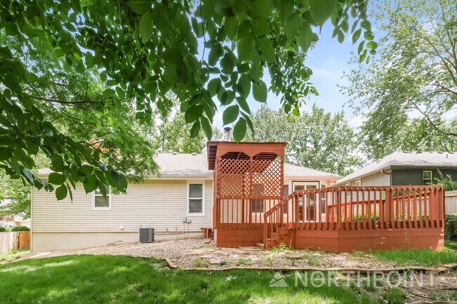 Building Photo - 3 BR/3BA | Newly Renovated Single Family Home | 2-Car Covered Parking | Spacious Deck!