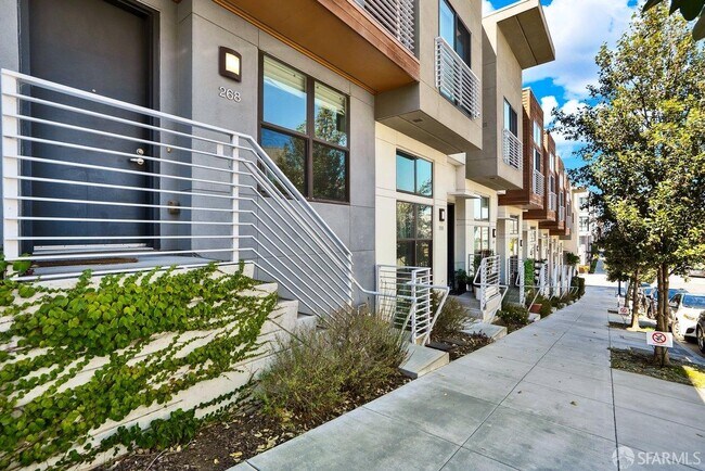 Building Photo - 268 Friedell St