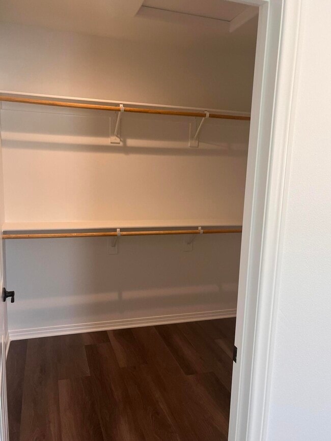 Building Photo - 67105 Mission Dr