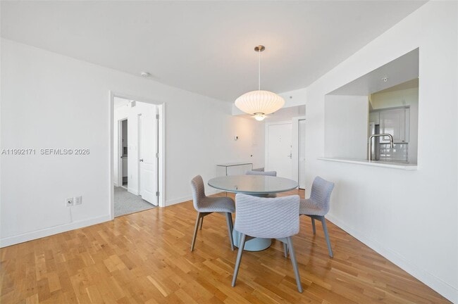 Building Photo - 1900 Sunset Harbour Dr