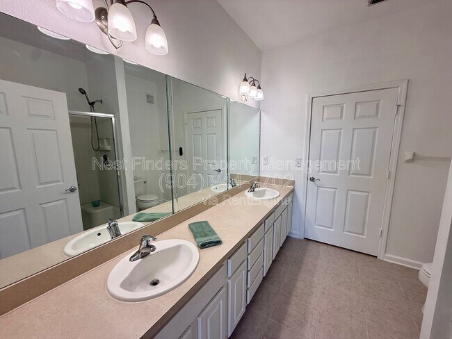 Building Photo - 11251 Campfield Dr