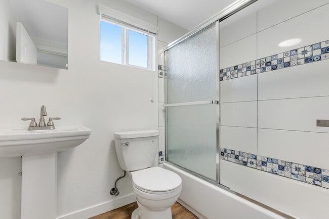 Building Photo - 631 Indiana Ave