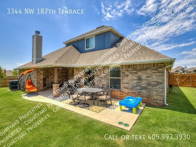 Building Photo - 3344 NW 187th Terrace