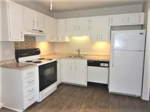 Building Photo - 111 Timber Ln