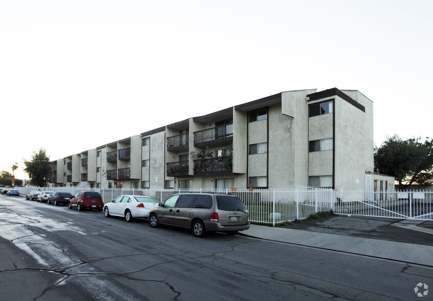 Building Photo - Le Concorde