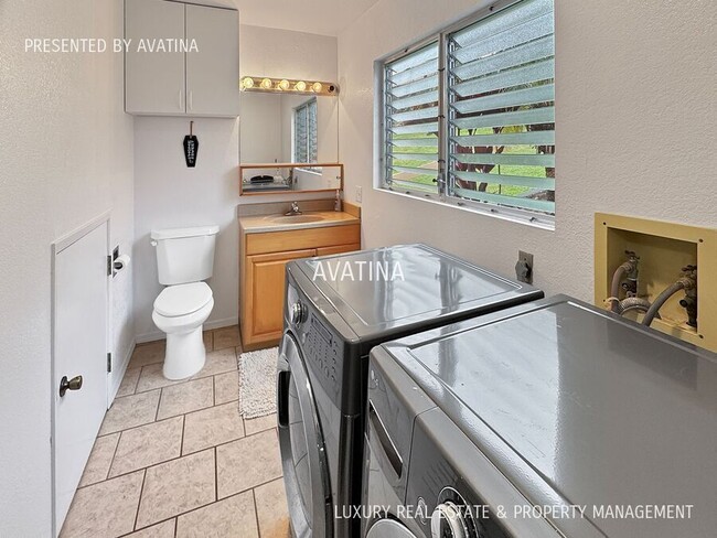 Building Photo - 98-1379 Koaheahe Place 32-