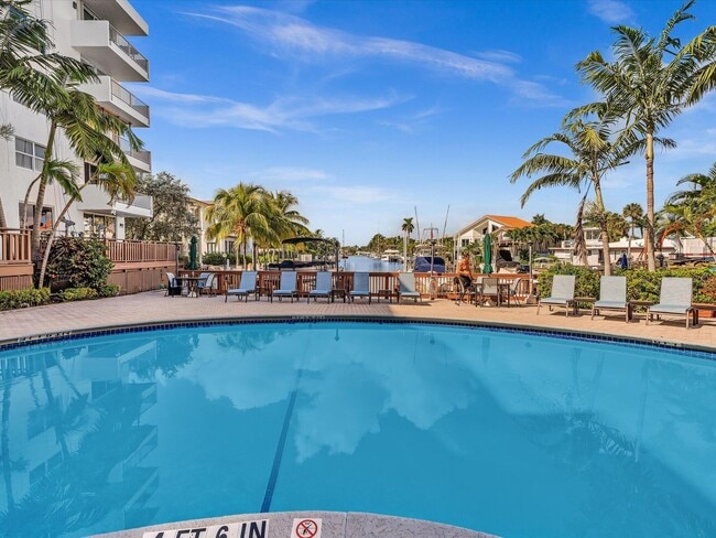 Building Photo - 1421 S Ocean Blvd
