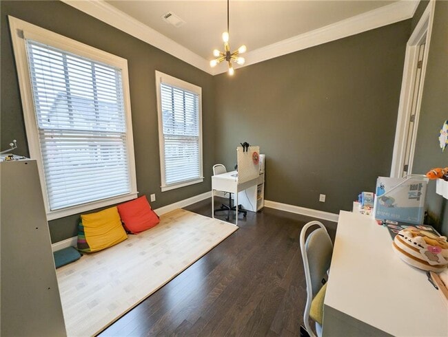 Building Photo - 548 Suwanee Green Blvd