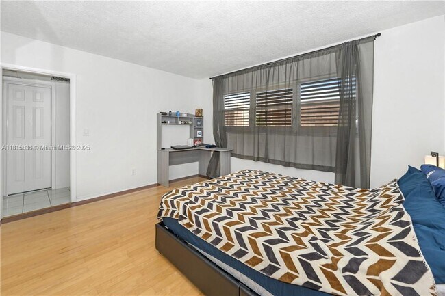 Building Photo - 1450 Atlantic Shores Blvd