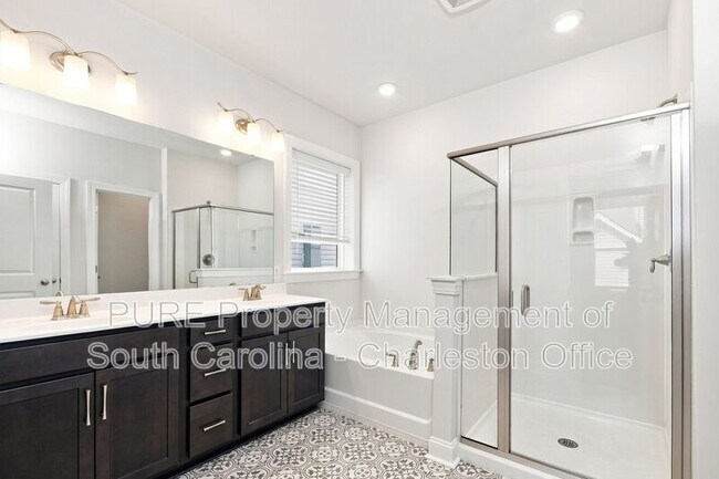 Building Photo - 803 Lachicotte Creek Dr