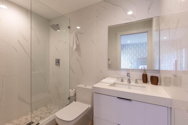 Building Photo - 14432 Rolling Rock Pl