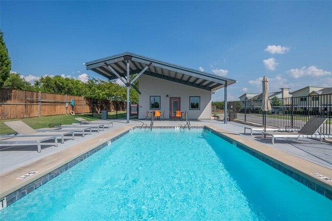 Building Photo - 7805 Cooper Ln