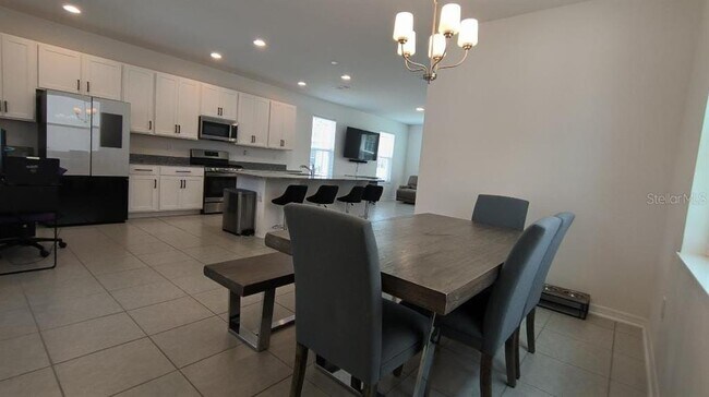Building Photo - 12500 Encore At Ovation Way