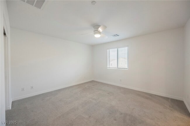 Building Photo - 376 Yellow Finch Ln