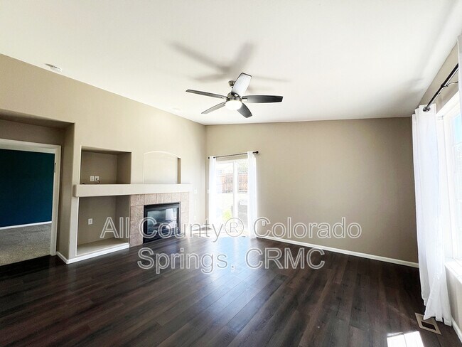 Building Photo - 14345 Woodrock Path