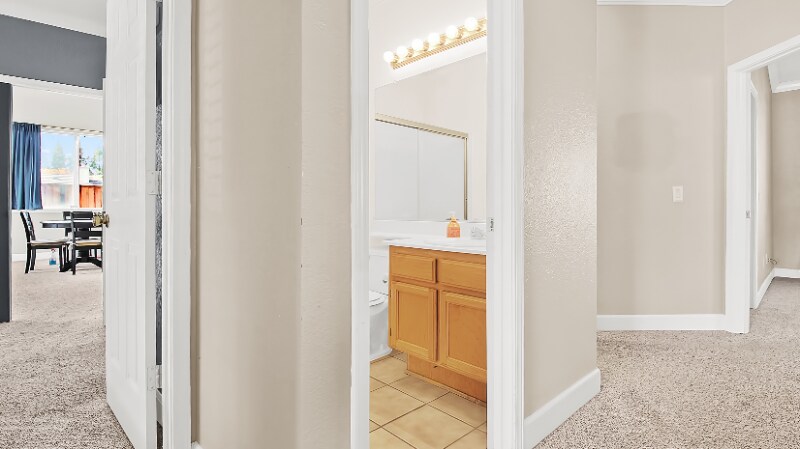 Building Photo - 2316 Reindeer Ct