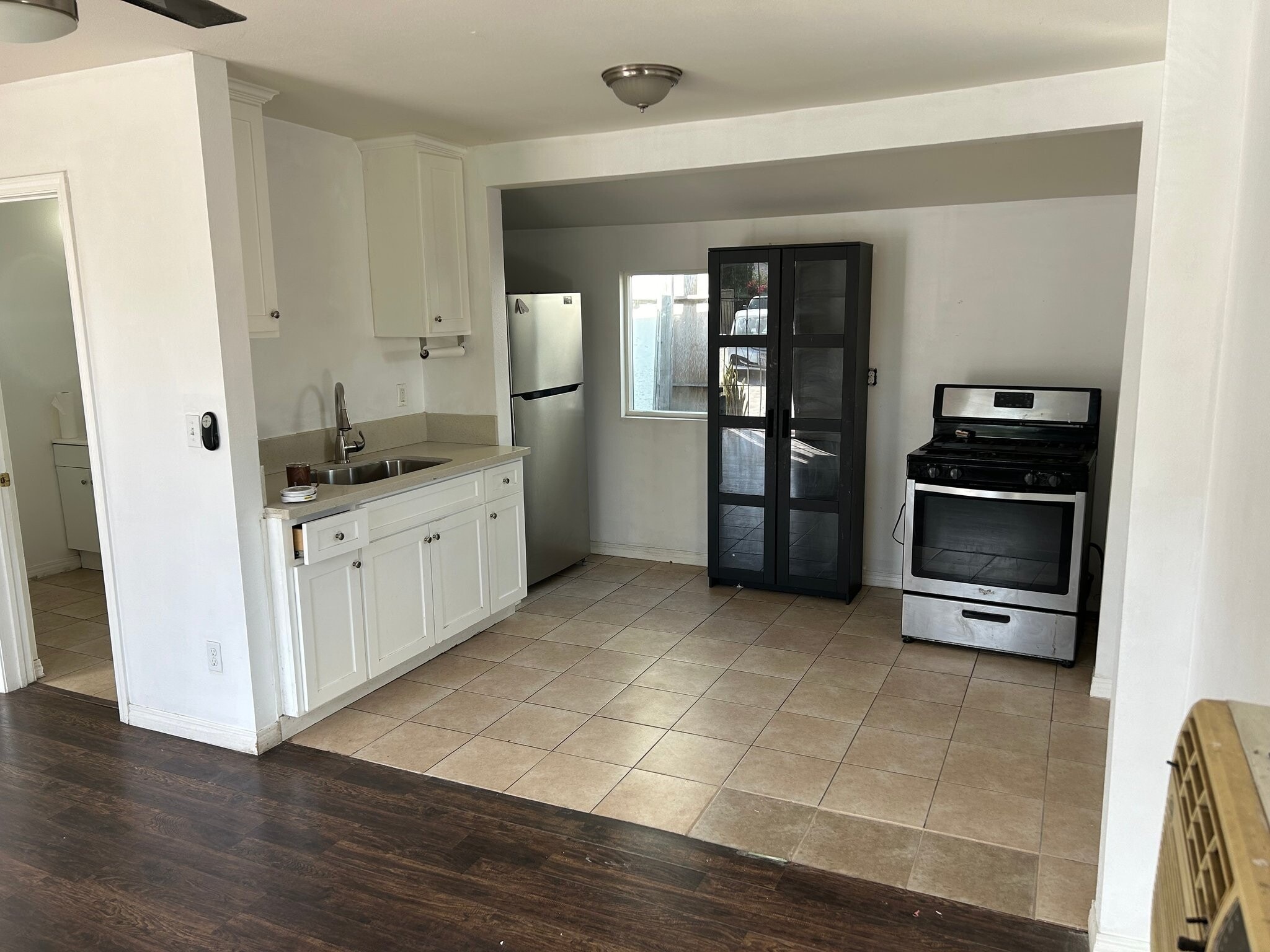 Building Photo - 6835 Newell St