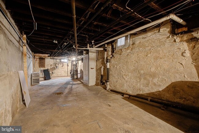 Building Photo - 941 N 4th St